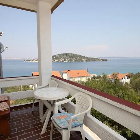 Apartamento By The Sea Kali, Ugljan - 834 Kali